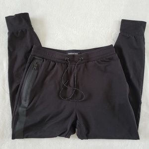 American Eagle | black joggers